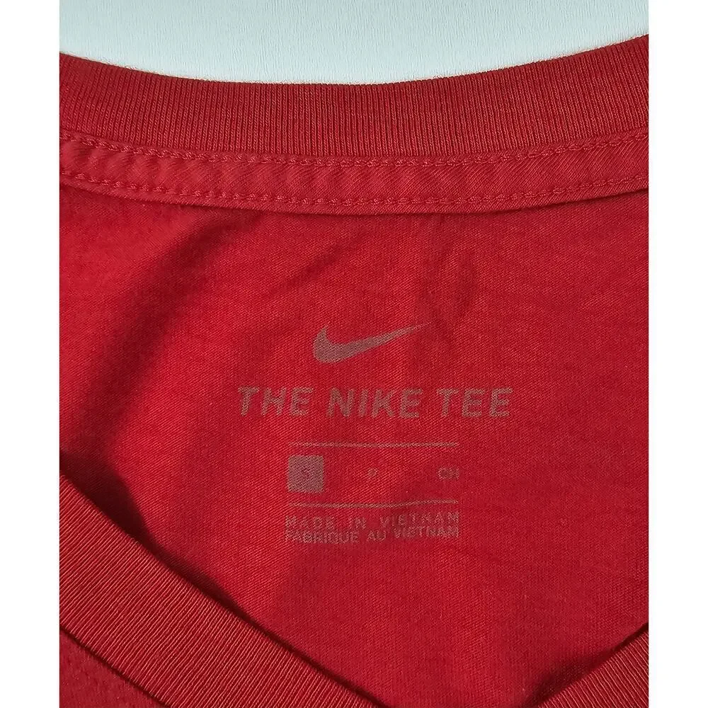 Nike Louisville slugger baseball we run this game day womens v neck top EUC S